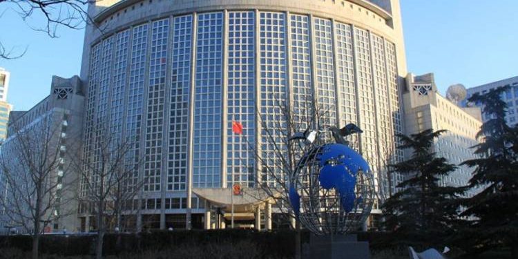 بكين تحذر من عقلية الحرب الباردة التي تتبعها واشنطن