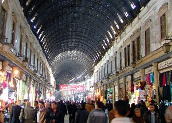 دمشق ترد بشكل رسمي على أنباء الإغلاقات الجديدة