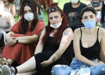 التمييز على أساس الجنس و عمليات القتل اليومية تفضح الحزب الحاكم التركي