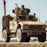 تقرير أمريكي يحذر من بقاء الجنود الأمريكيين في سوريا