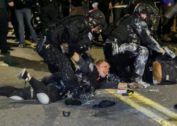 العفو الدولية تدين عنف الشرطة ضد المتظاهرين في الولايات المتحدة