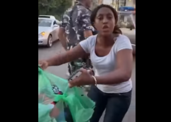 لبنانية تتعامل مع خادمتها بعنصرية صرفة وترمها في الطريق