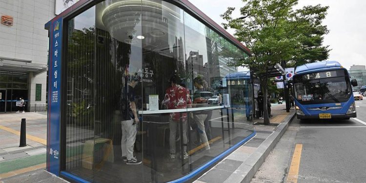 مواقف عمومية تحميك من الأمطار