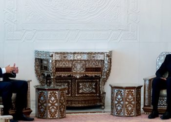 رئيس هيئة الحشد الشعبي ينقل رسالة العراق إلى سوريا