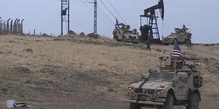 الولايات المتحدة تهرّب 30 ناقلة نفط سورية إلى العراق