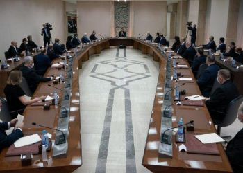 الرئيس الأسد يحدد أولويات الحكومة ويركز على دور الشفافية