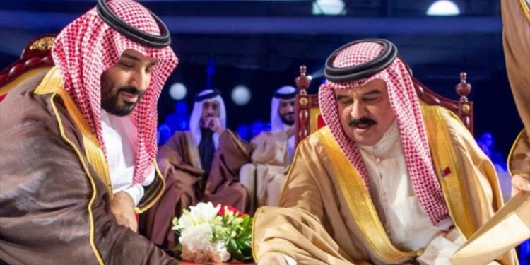 لماذا احتاج تطبيع البحرين مع “إسرائيل” الضوء الأخضر من السعودية
