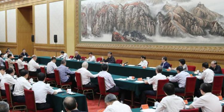 الرئيس الصيني يحث شعبه على التقدم المستمر في تطوير التكنولوجيا