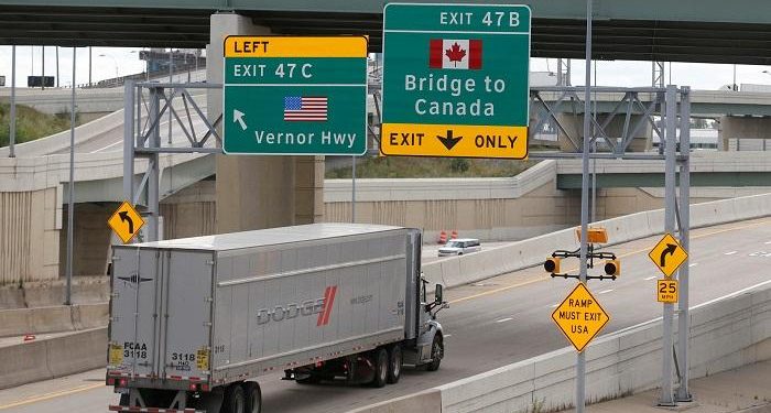 تمديد إغلاق الحدود بين كندا والولايات المتحدة للمرة السادسة