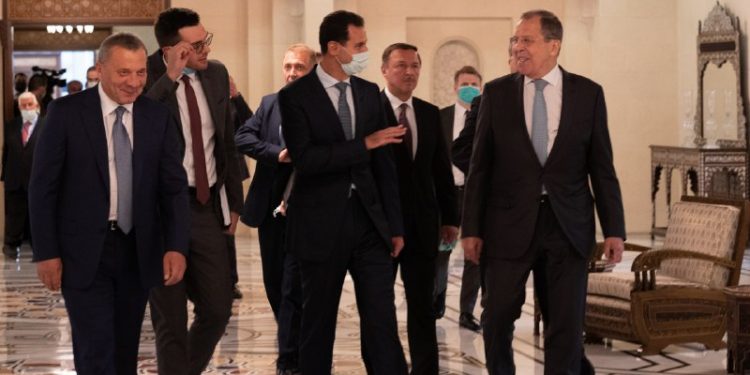 وفد روسي رفيع المستوى يلتقي بالرئيس الأسد