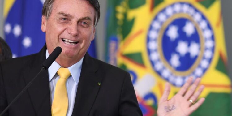 البرازيل ترفض شراء اللقاح الصيني ضد الوباء