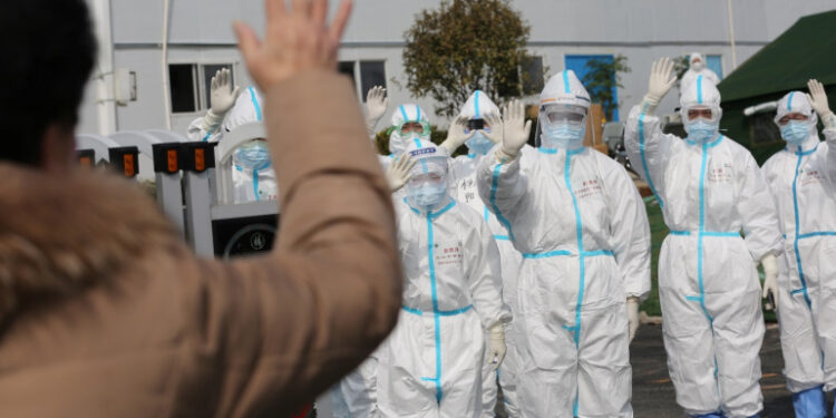 الصين تتعافى من الوباء و تدعم اقتصادات الدول الآسيوية المجاورة