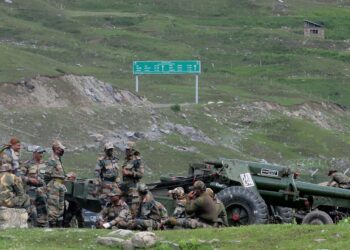 أمريكا تزج نفسها في الخلاف بين الهند والصين