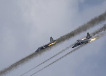 مقاتلات روسية تسحق مواقع قيادية لداعش وسط سوريا