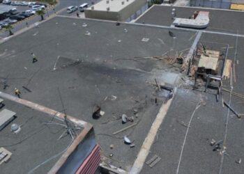 القوات اليمنية تفاجئ مطار أبها السعودي بطائرات مسيرة