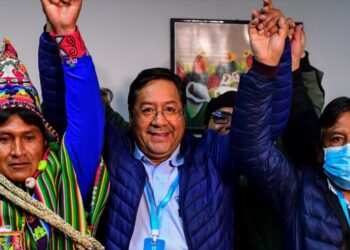 بوليفيا تنهي الفرز الانتخابي بفوز الإشتراكيين بنسبة 55%