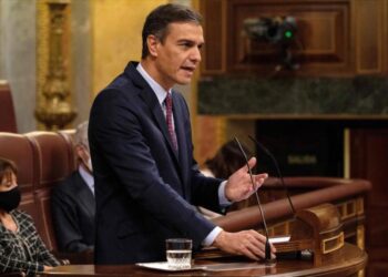 إسبانيا تعلن حالة التأهب مجدداً ضد موجة جديدة للوباء