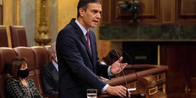 إسبانيا تعلن حالة التأهب مجدداً ضد موجة جديدة للوباء