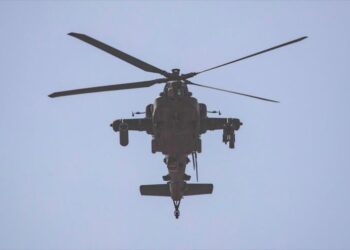 القوات الروسية البرية ترعب مروحية أمريكية في الحسكة