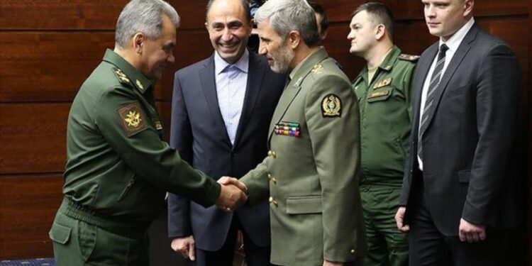 روسيا تواصل التعاون العسكري و التقني مع إيران