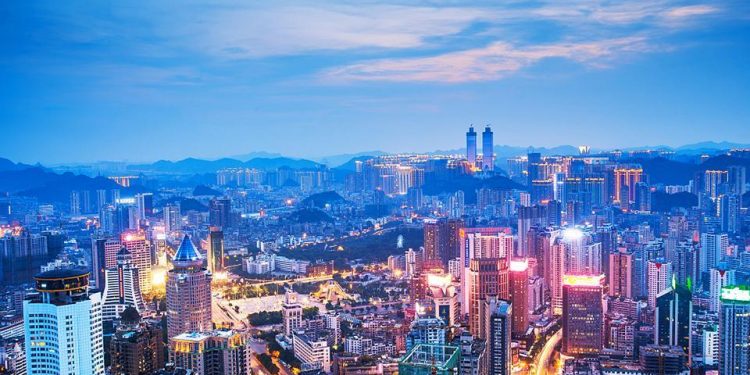 شنتشن.. من قرية صيد صغيرة إلى مدينة حديثة