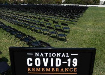 حداد وطني في الولايات المتحدة بسبب ضحايا الوباء