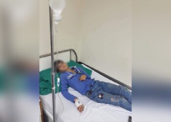 في سوريا..معلمة تضرب تلميذ وتصيبه بكسور في الرأس