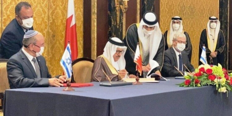 تقرير: “إسرائيل” لديها سفارة سرية في البحرين منذ 11 عاماً !!