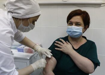 موسكو تستعد لتطعيم الشعب الروسي ضد الوباء