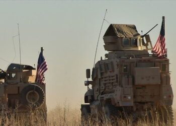 واشنطن تمدد بقاء جنودها في سوريا لعام كامل