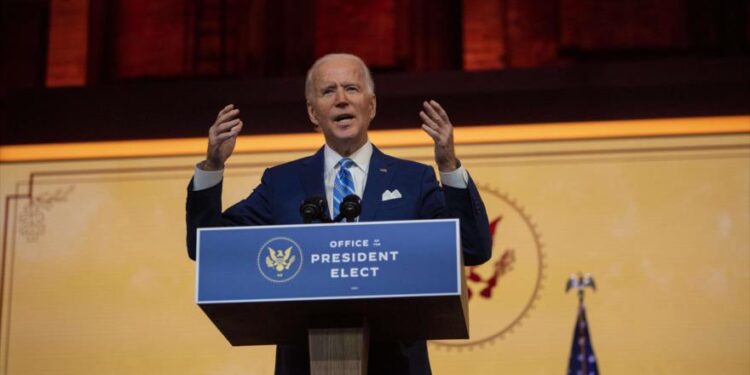 بايدن يقرر منح الجنسية الأمريكية إلى 11 مليون مهاجر