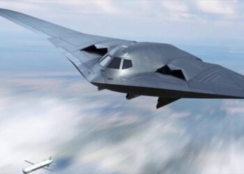 القاذفة الشبحية الصينية H-20 قادرة على تدمير القواعد الأمريكية في غوام و هاواي