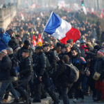 احتجاجات في فرنسا بسبب قانون يمنع تصوير رجال الشرطة