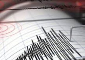 مدير مركز رصد الزلازل: التسونامي قابلة للحدوث في سوريا