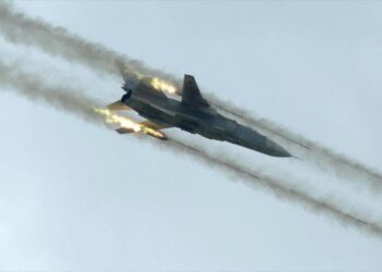 سلاح الجو السوري يستهدف مقار الإرهابيين في البادية