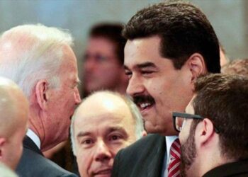 بايدن يتجاهل دعوات غوايدو للتفاوض مع مادورو