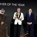 ليفاندوفسكي يتفوق على رونالدو وميسي ويحصد جائزة أفضل لاعب في العالم