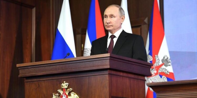 بوتين يحذر الناتو من نشر الصواريخ قرب روسيا