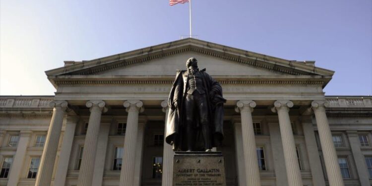 المشرعون الأمريكيون يطالبون برد قوي على الهجوم السيبراني