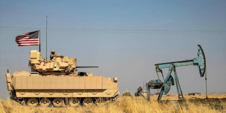 تقرير: أمريكا تسرق النفط السوري عبر أنابيب دجلة إلى العراق