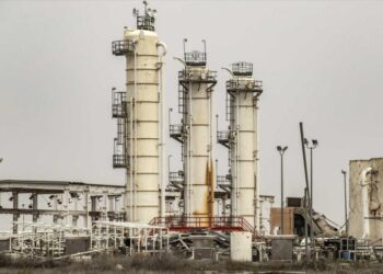 مجهولون يهاجمون قاعدة أمريكية في سوريا بقذائف الهاون