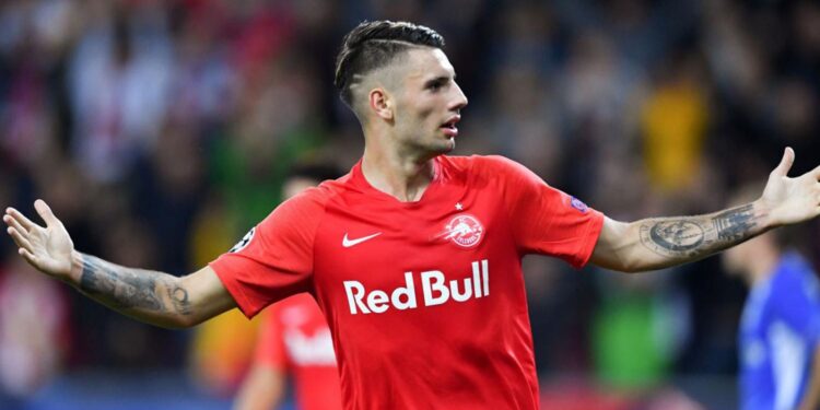 سوبوسلاي يوافق على عرض زيدان بالانضمام إلى مدريد