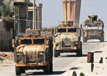 تركيا تخلّي نقطة مراقبة جديدة يحاصرها الجيش السوري في حلب