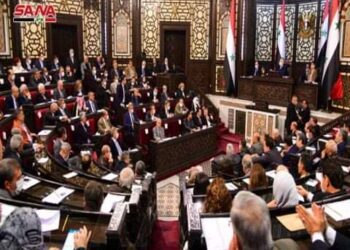 مجلس الشعب يناقش ضرورة زيادة الرواتب والأجور