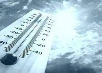 انخفاض درجات الحرارة وأمطار متفرقة على مختلف المناطق