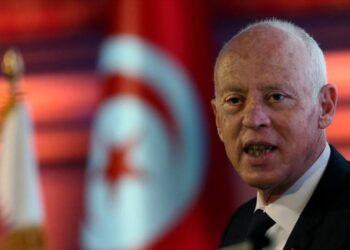 “إسرائيل” تقف وراء محاولة إغتيال الرئيس التونسي