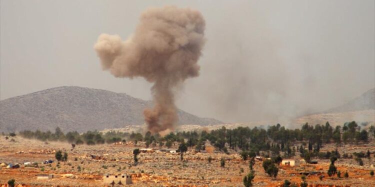 الطيران الروسي يستهدف مقاتلي داعش بعد الإعتداء عى حافلة سورية