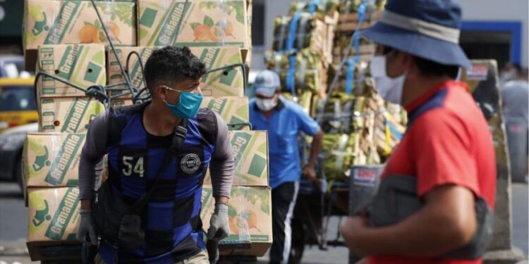 صندوق النقد الدولي يبشر أمريكا اللاتينية بنمو قادم