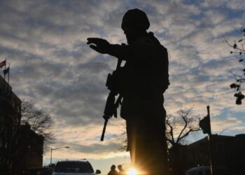 الولايات المتحدة ترفع مستوى التأهب لتهديدات متطرفي الداخل