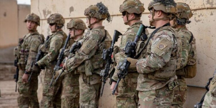 رئيس وزراء العراق: سيتم تقليص عدد القوات الأمريكية